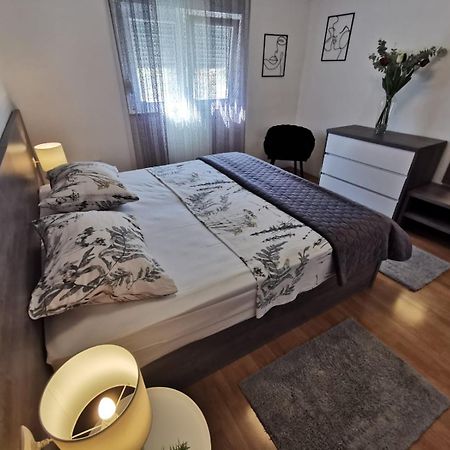 特罗吉尔Apartman Maria, Ciovo公寓 外观 照片